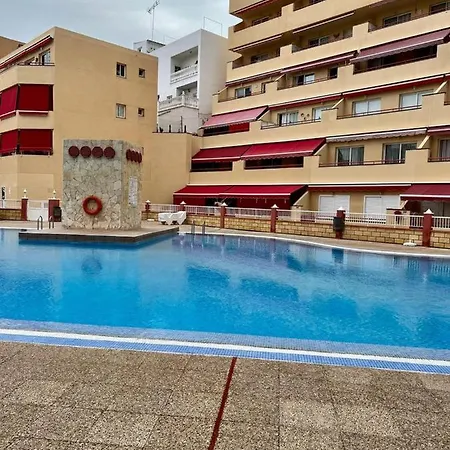 Iki White Playa La Arena Apartment