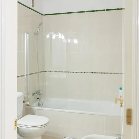 Iki White Playa La Arena Apartment