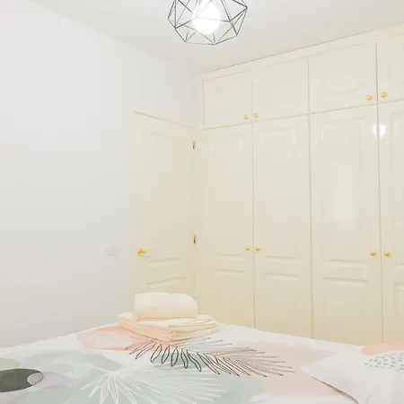 Iki White Playa La Arena Apartment