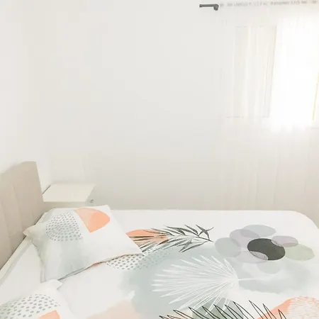 Iki White Playa La Arena Apartment *